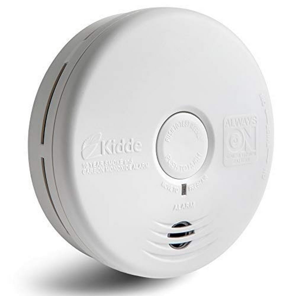 Kidde 2-in-1 smoke and CO detector in white provides dual protection against fire and CO threats.