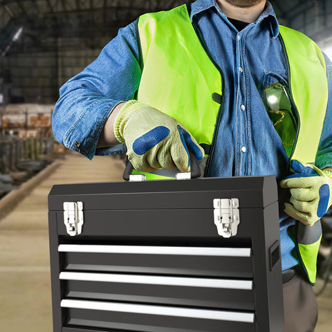 Kieperi interior liner protects tools and keeps small parts in place.