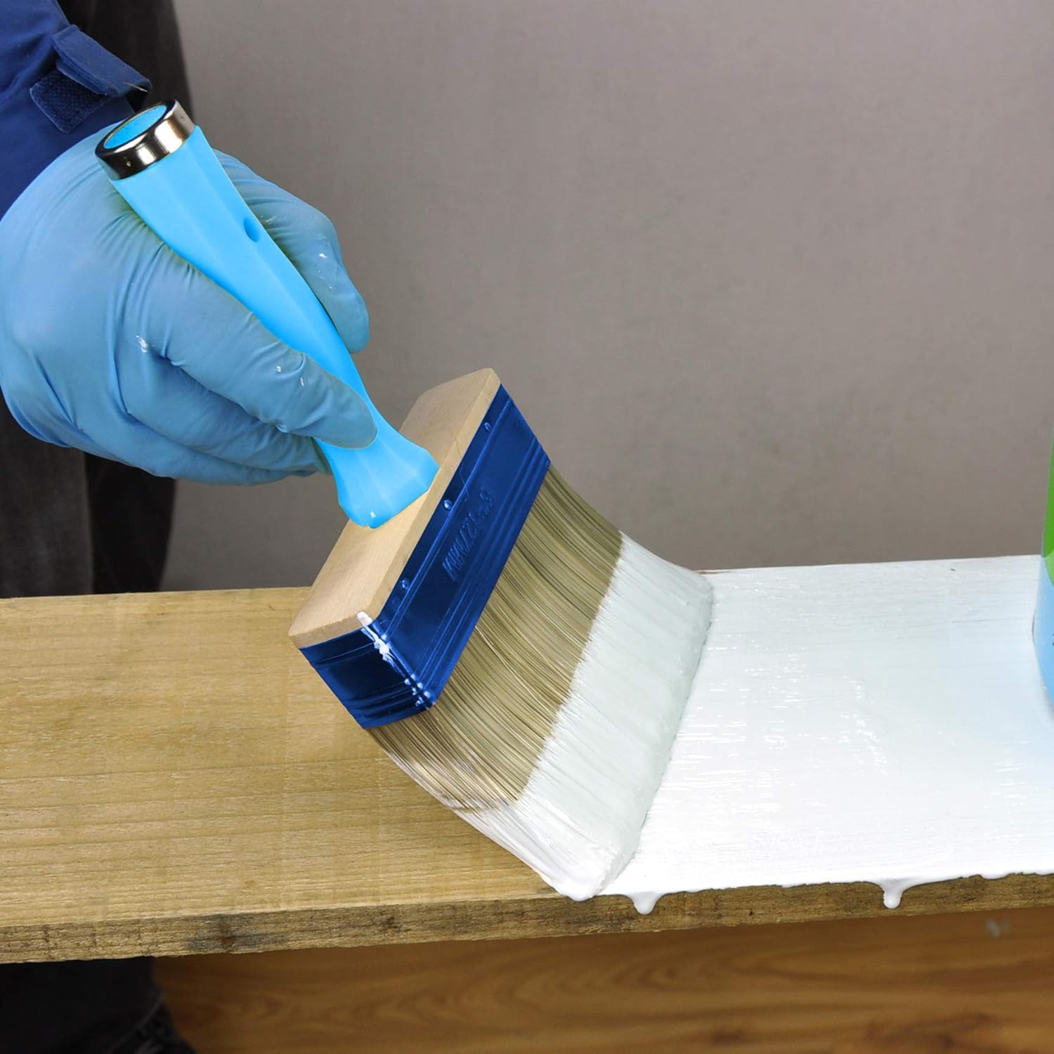 KingOrigin deck-fence brush designed for fence painting without drips.
