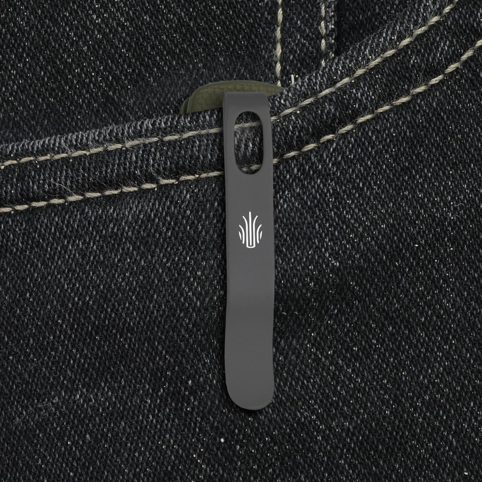 Kizer Original 2 closed knife profile for discreet daily carry.