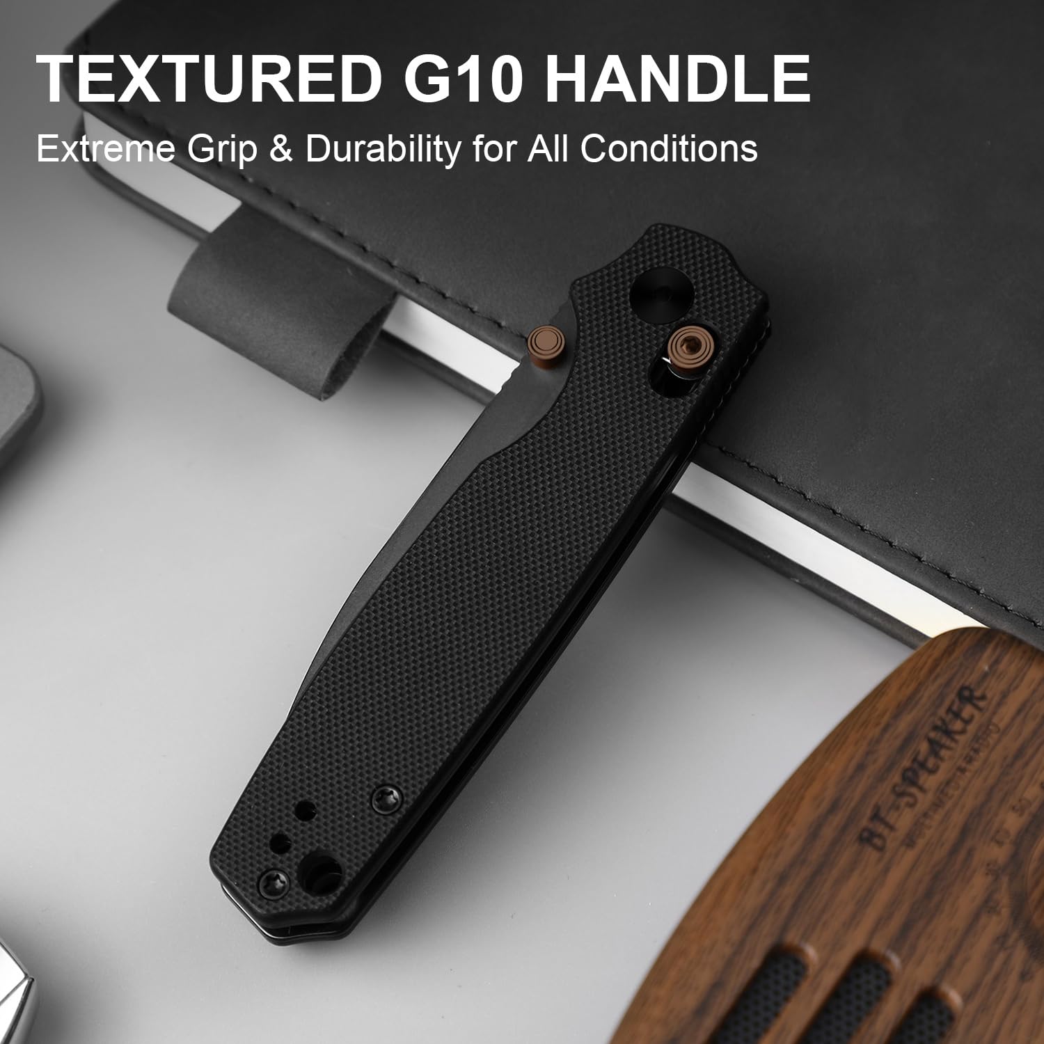 Kizer Pokiman thumb studs enable ambidextrous one-handed deployment