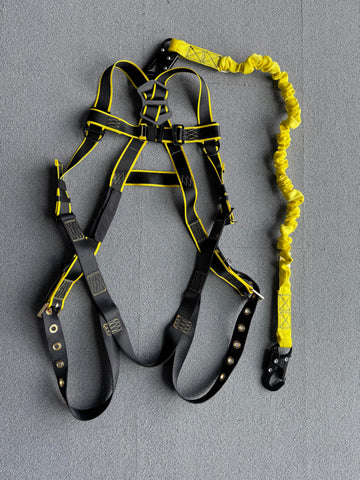 KJE OSHA/ANSI compliant safety harness kit.