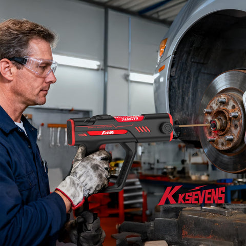 KKSEVENS tool used for rusted bolt removal in automotive tasks