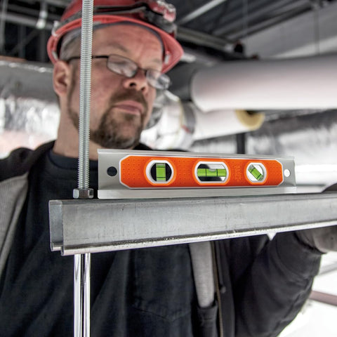 Klein Tools 935R level 3-vial display enables fast checks.