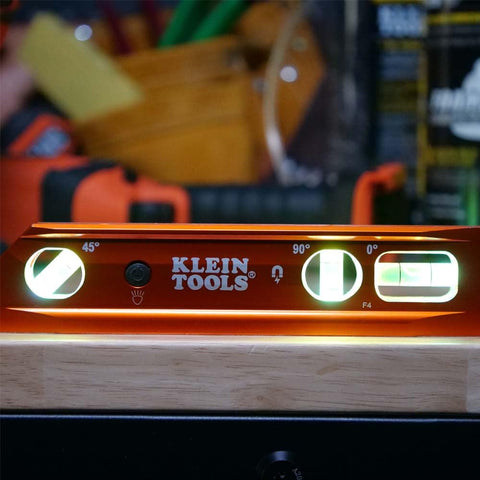 Klein Tools 935RBLT aluminum billet construction delivers durability on job sites.