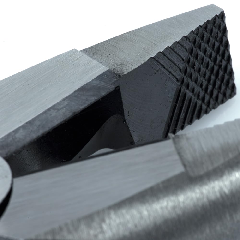 Klein Tools D213-9NE induction-hardened knives for long tool life.