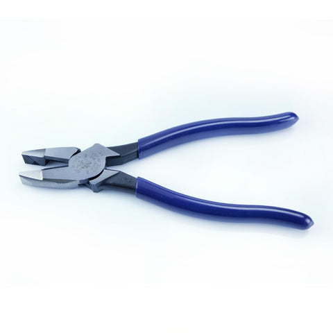 Klein Tools D213-9NE knurled jaws for secure grip.