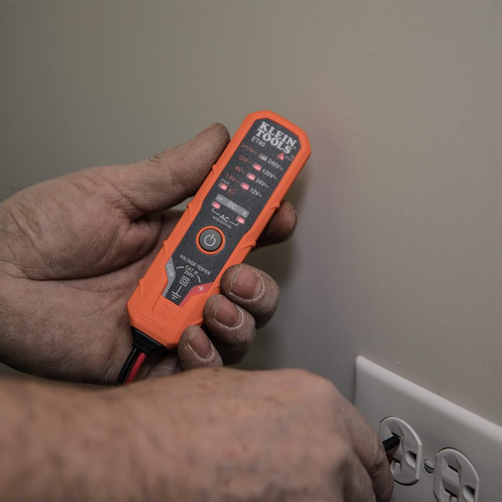 Klein Tools ET40 built-in test lead holders keep leads organized.