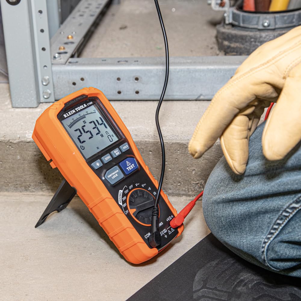 ET600 built-in stand enabling hands-free testing