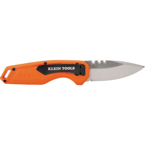 Low-profile pocket clip on FlickBlade for secure, accessible carry.