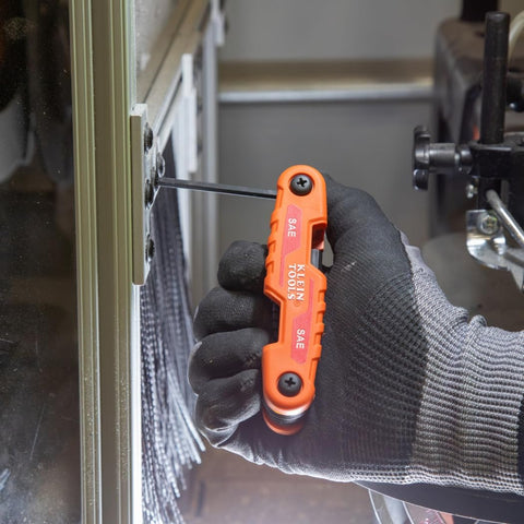 Klein Tools tension adjustment with a Phillips fastener for customization