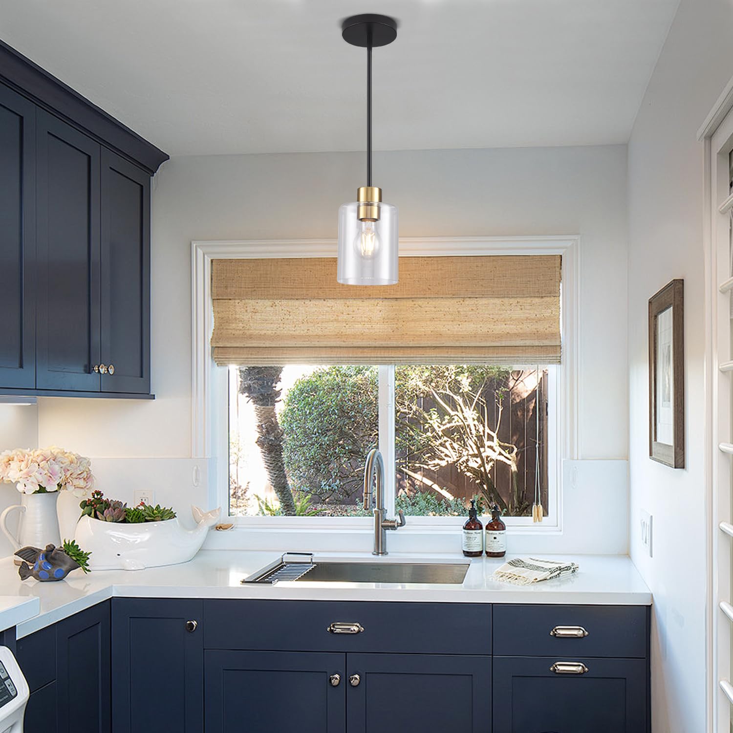 KLSS uses a standard round mounting bracket for simple, wide compatibility