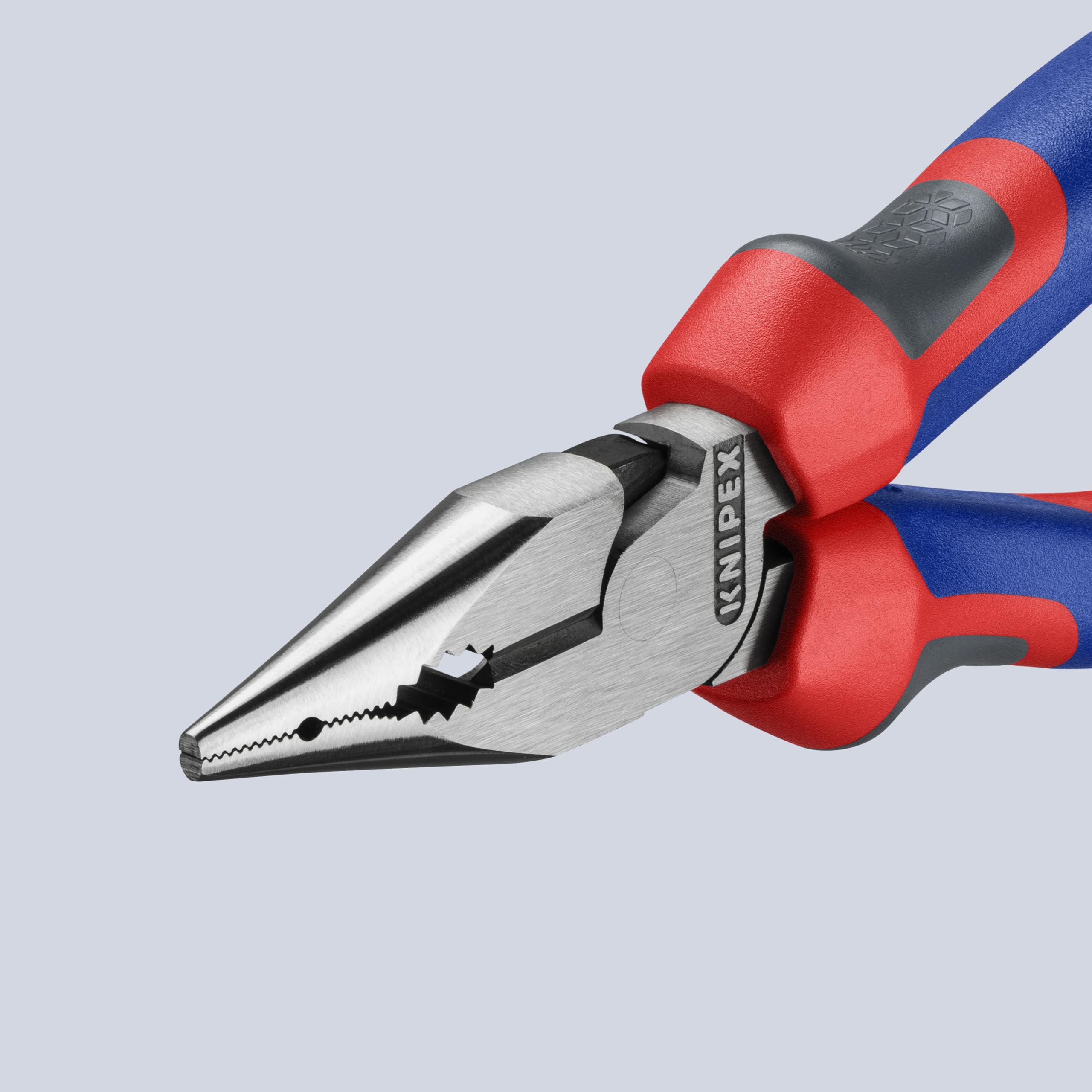 Comfort grip handles reduce hand fatigue during long tasks.