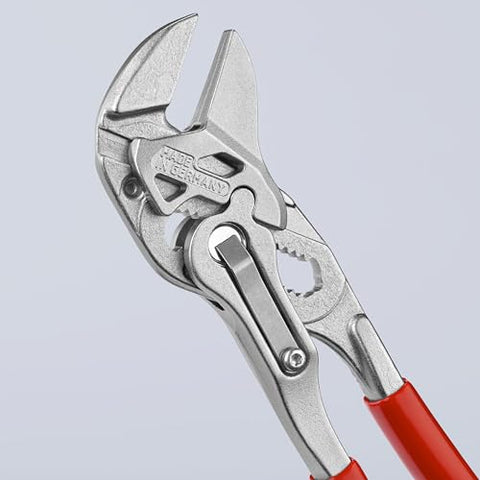 KNIPEX 86 03 150 parallel jaws grip a range of widths