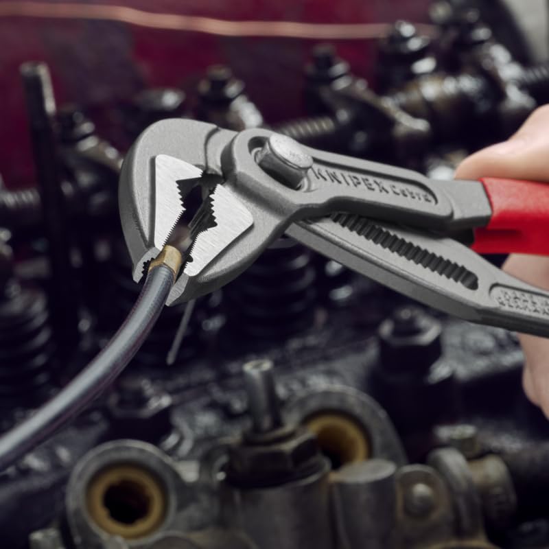 KNIPEX Cobra Extra Slim compact head enables access to narrow recesses.
