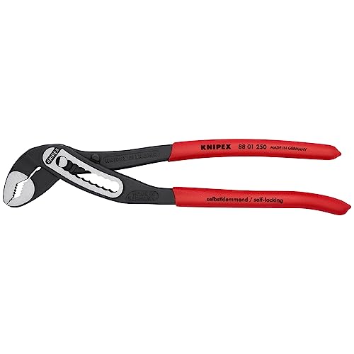 Knipex 8801250 gripping a pipe demonstrating self-locking performance
