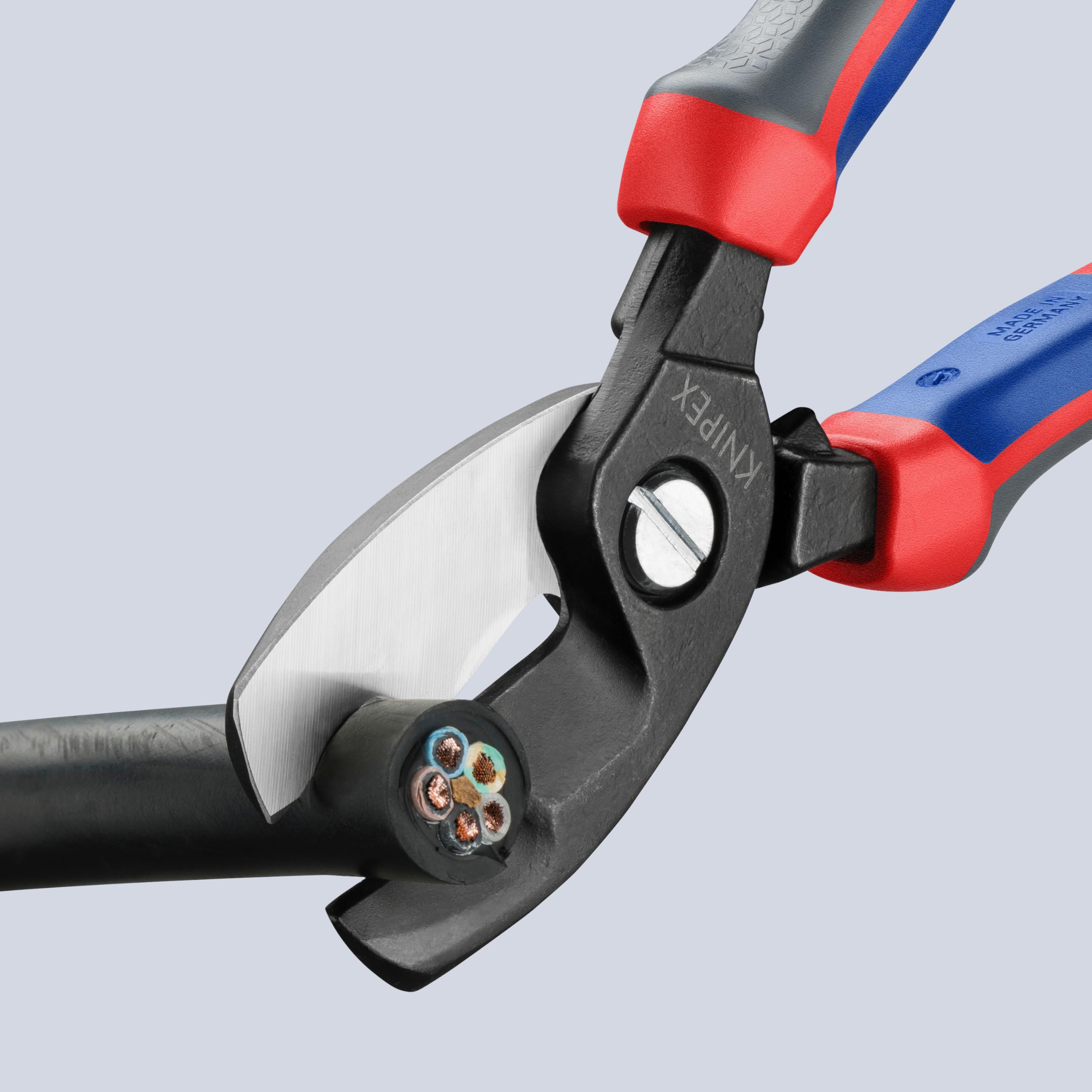KNIPEX 95 12 200 delivers clean cuts without crushing