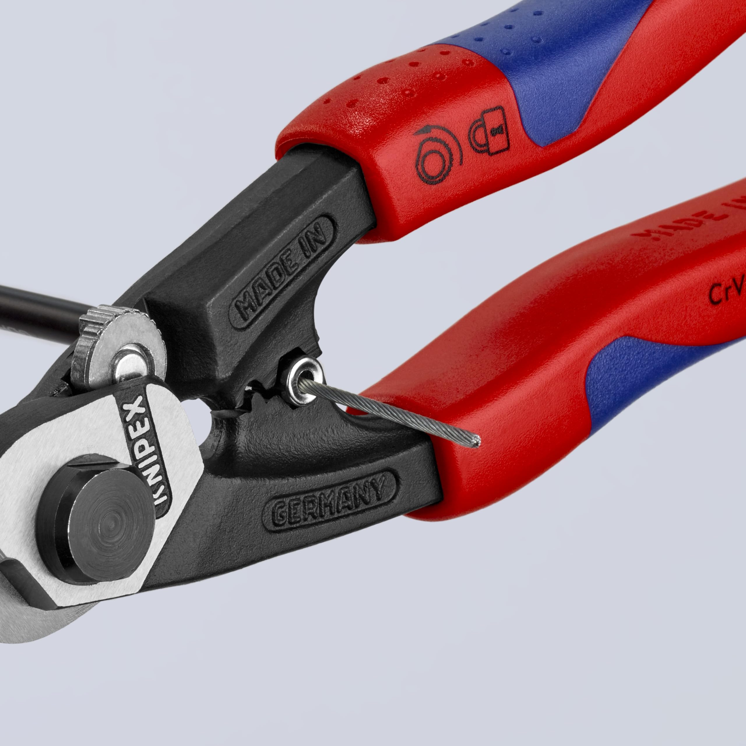 KNIPEX 95 62 190 high leverage reduces hand effort.