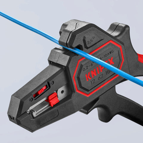 KNIPEX precision cutting edge ensures clean insulation removal