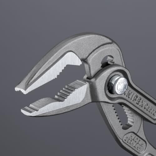 KNIPEX Cobra ES slim head enables access to confined areas.