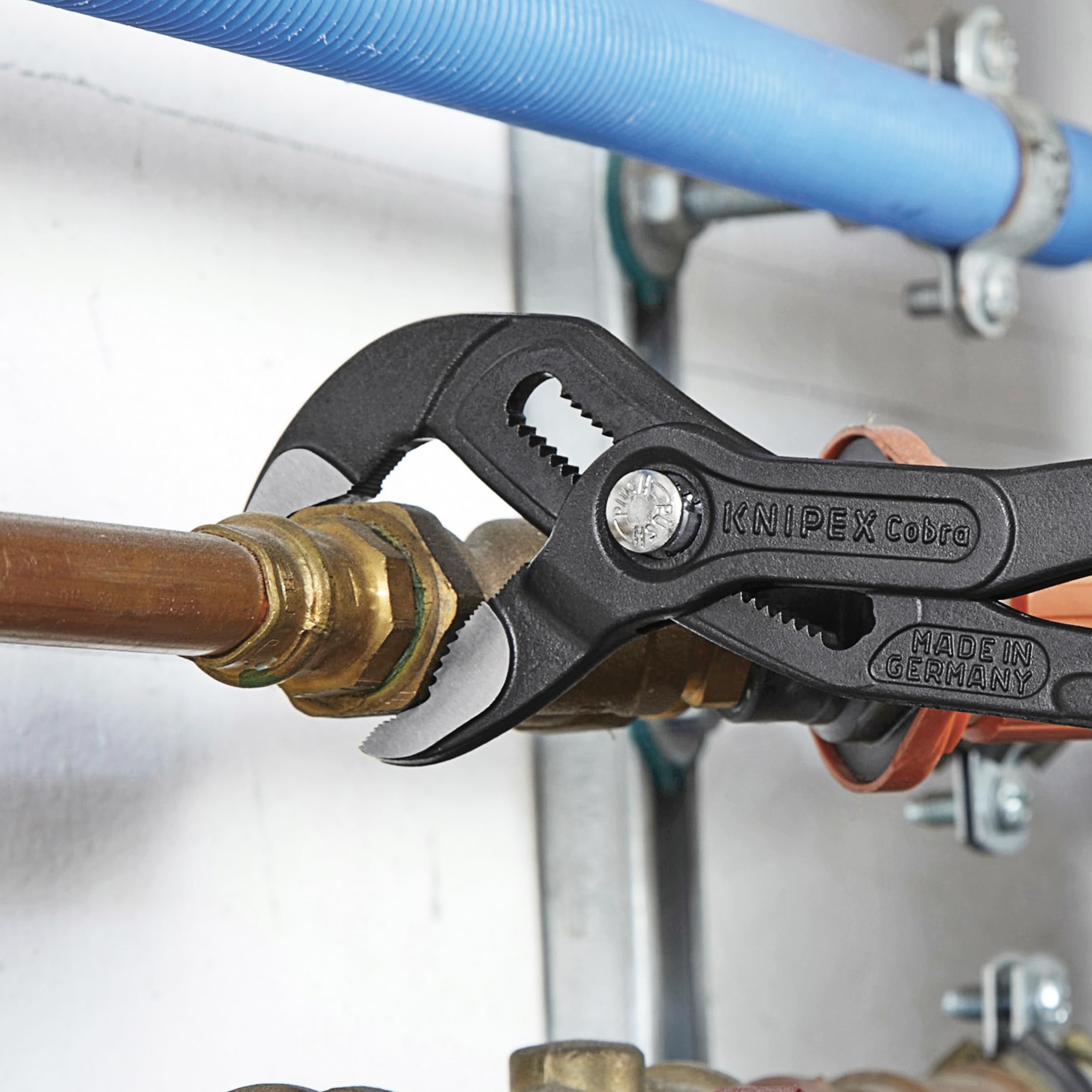KNIPEX Cobra teeth at 61 HRC for durable grip on various shapes
