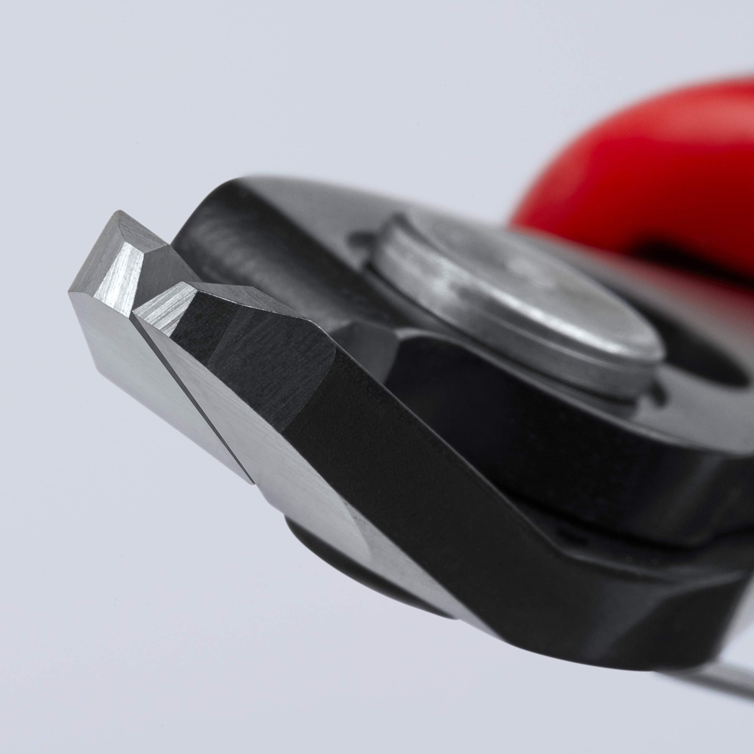 KNIPEX Super Knips suitable for fiber optics with careful trimming action.
