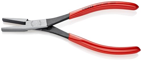 KNIPEX flat nose pliers in use delivering strong, controlled assembly performance.
