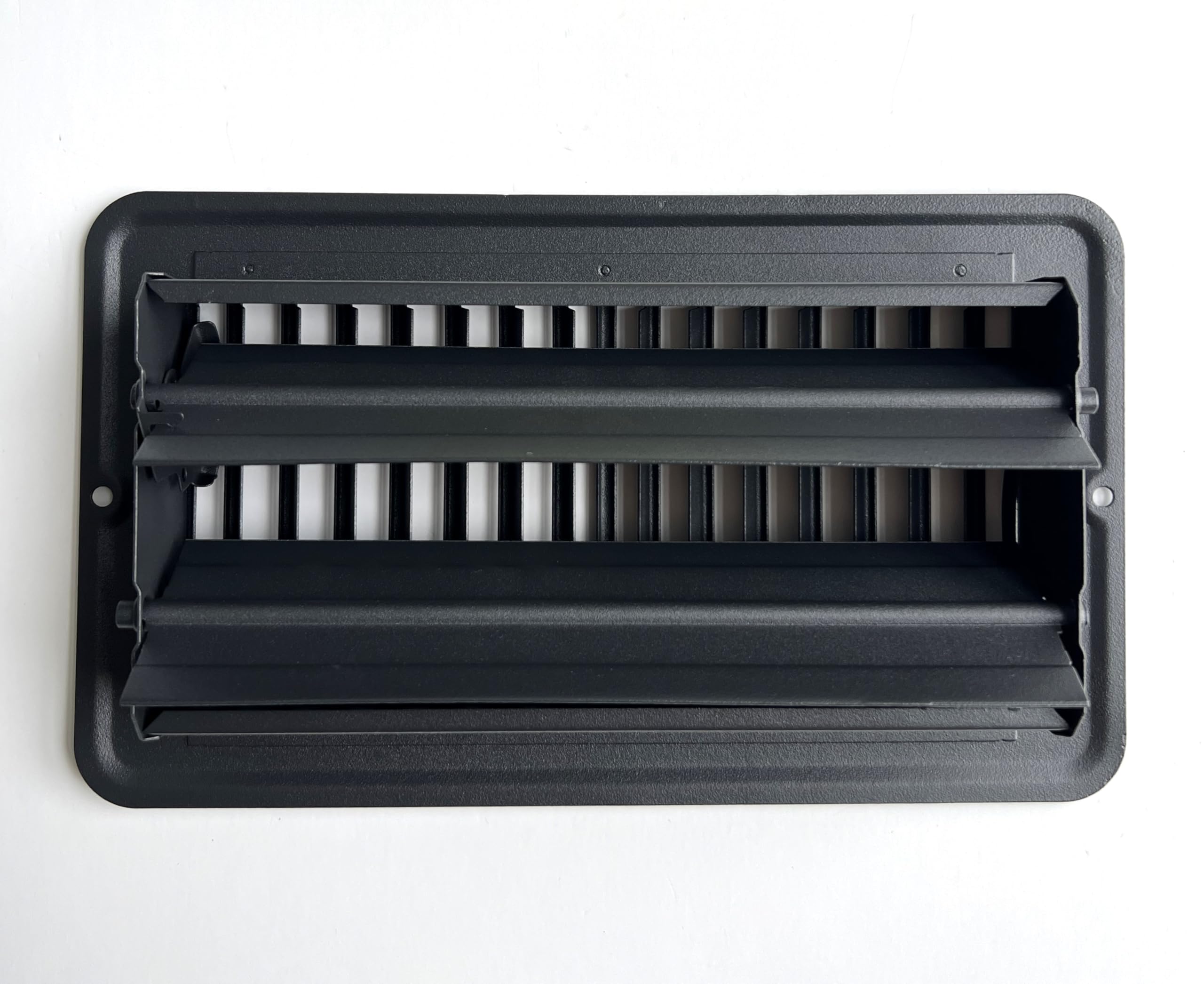 KOMPELL AIRE heavy-duty vent in 18-gauge steel for long-lasting strength
