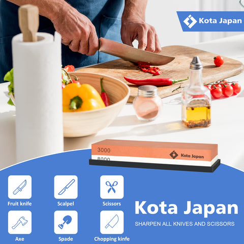 Kota Japan whetstone in water demonstrates soaking and safe use
