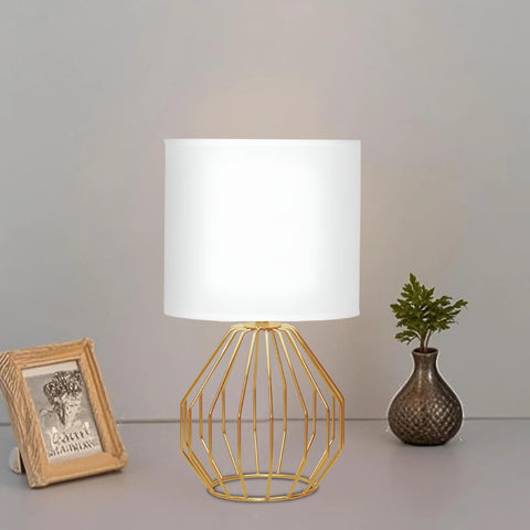 KRASTY small gold table lamp suits office desks for focused, relaxing work