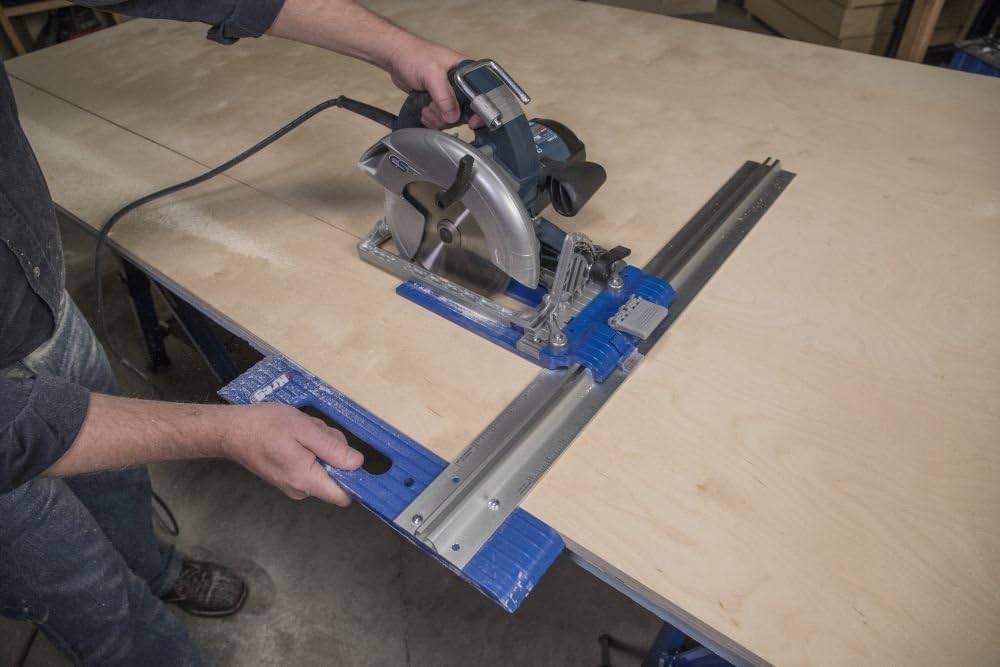 Kreg KMA2685 Rip-Cut Guide side view showing slim profile for cramped spaces.