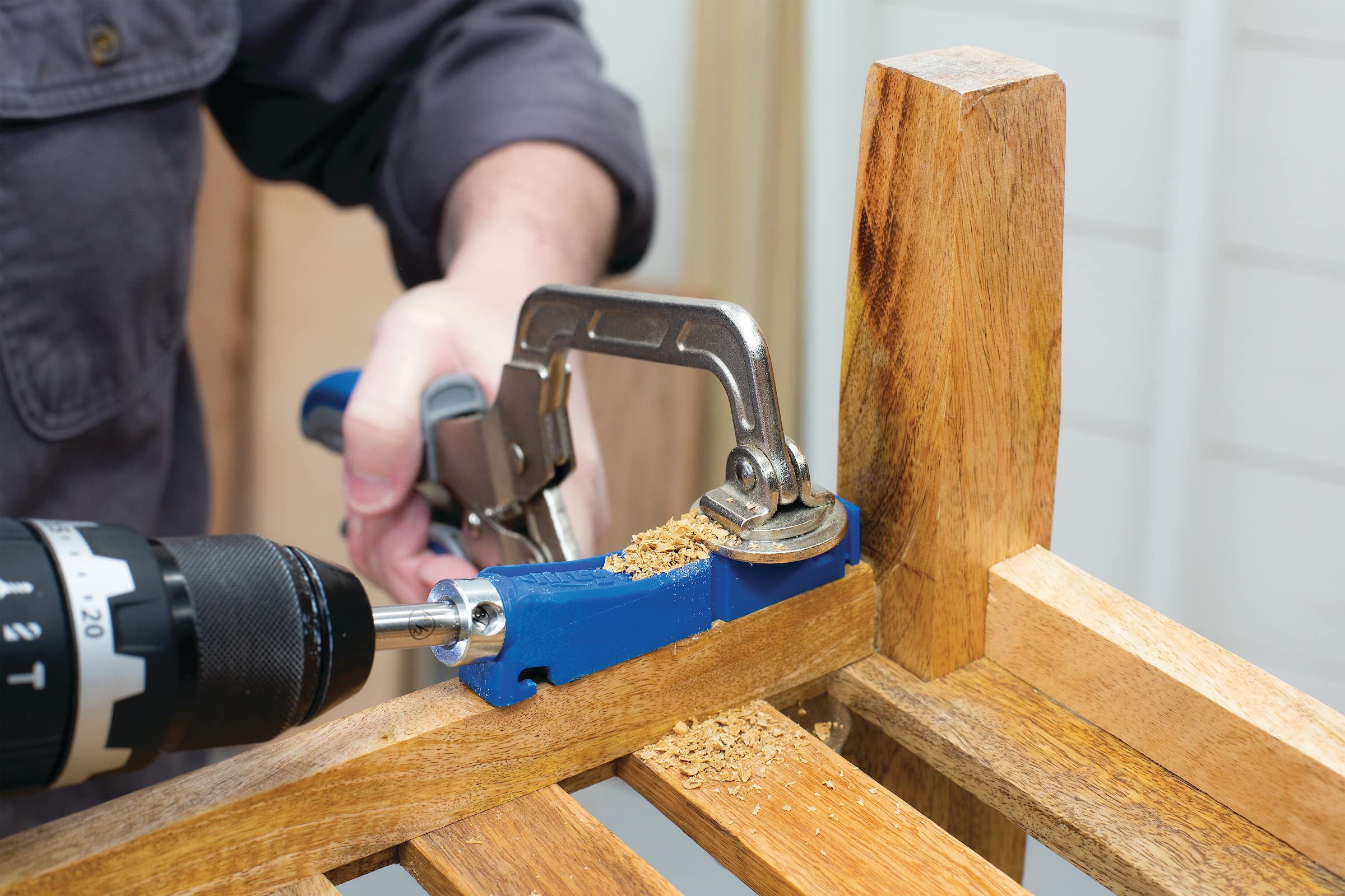 Kreg KPHJ310 thickness stops simplify setup for 1/2 inch to 1 1/2 inch materials.