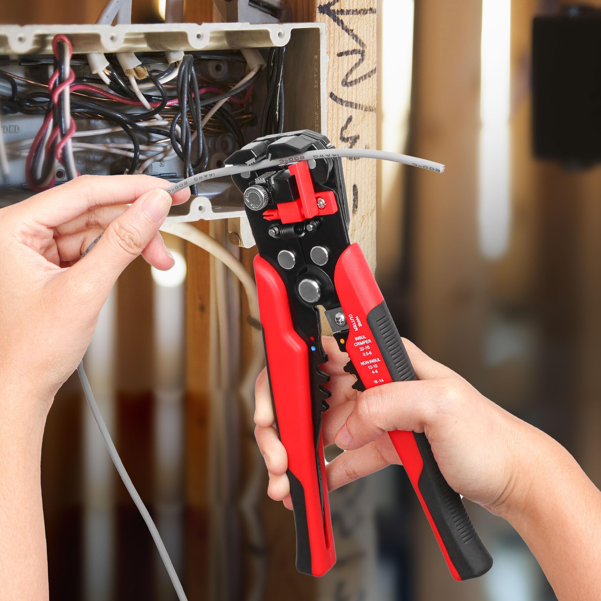 Kuject heat-shrink connector crimping supports reliable insulated wire joins.