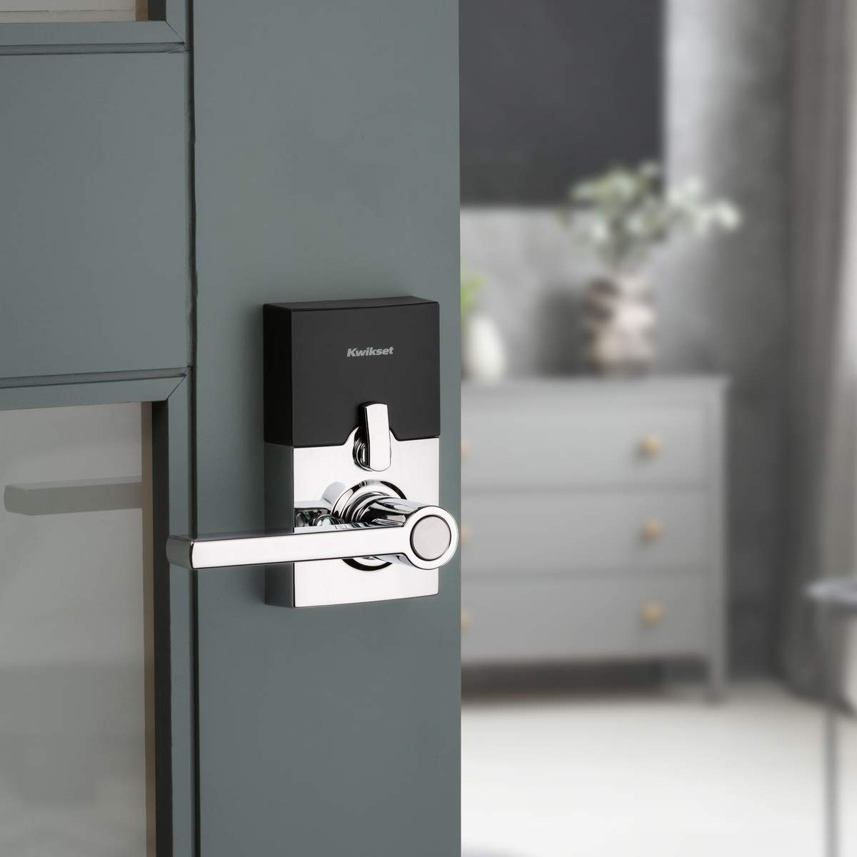 Illuminated keypad enables night entry with bright backlight.