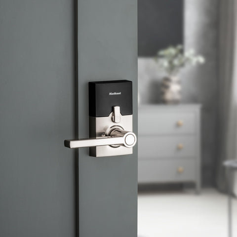 Kwikset SmartCode 917 illuminated LED keypad for night entry