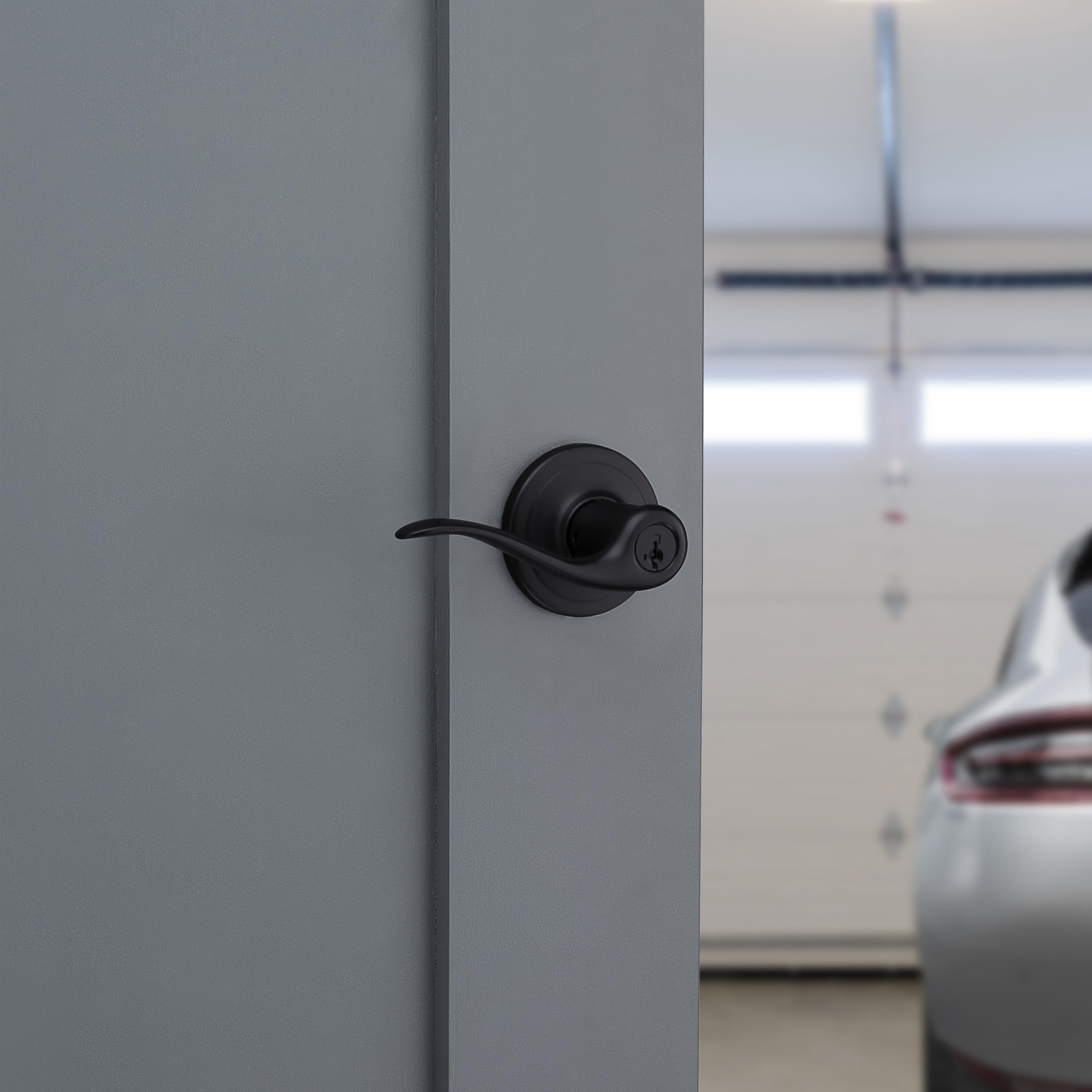 Kwikset Tustin keyed-entry view demonstrates secure access for entryways