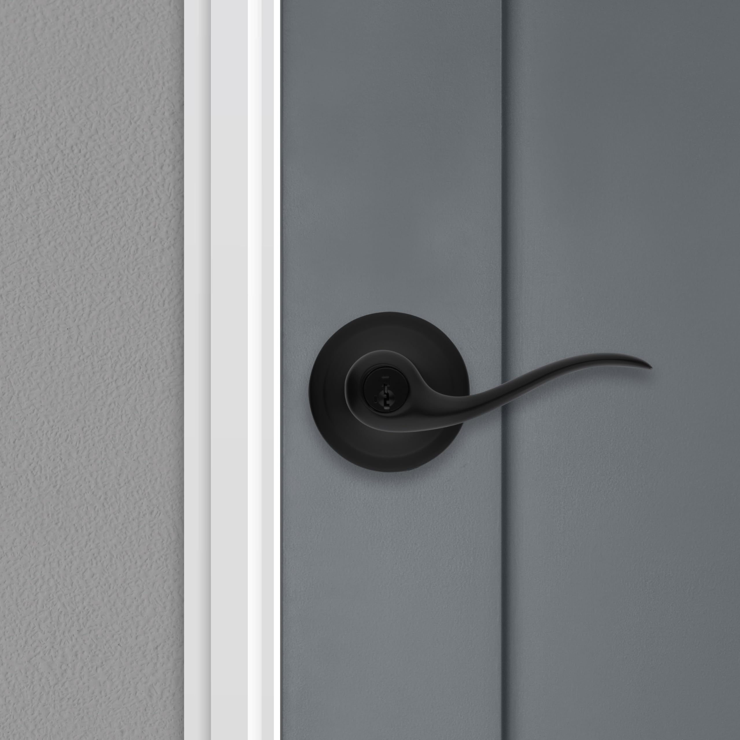 Kwikset Tustin reversible-lever image shows versatile left or right door fit