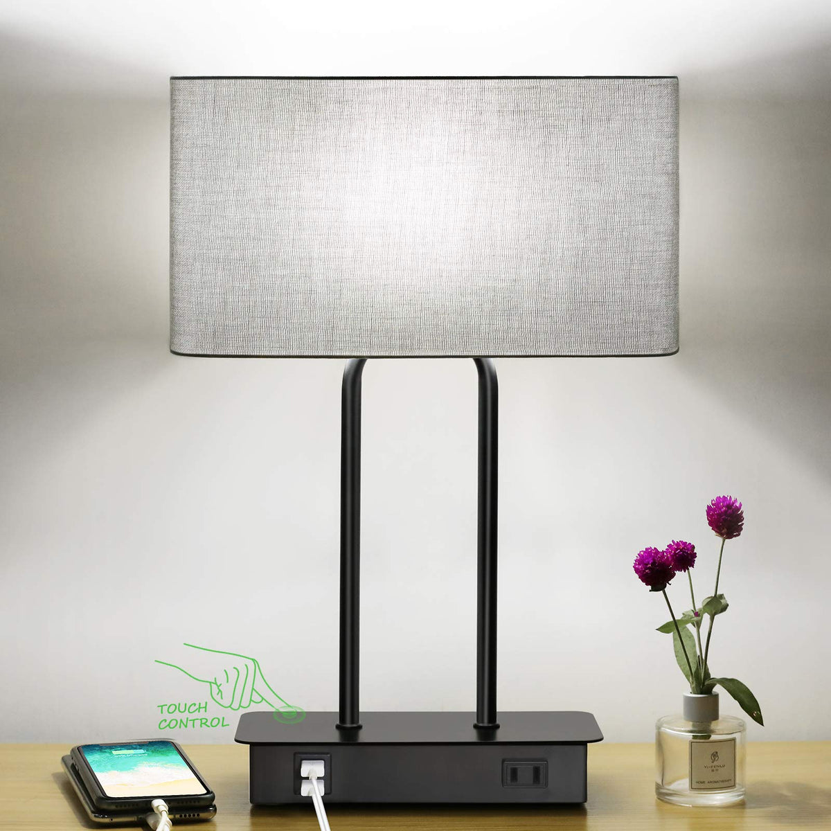 Lakumu bedside lamp with touch-control base for quick lighting