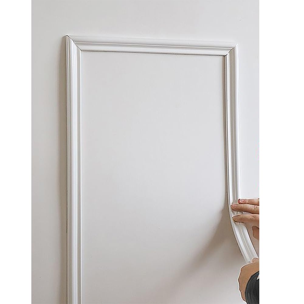 LaRolls white 3D wall molding strip along the ceiling edge adds dimension.