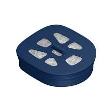 LARQ advanced filter soaking action demonstrates simple prep for contaminant removal.