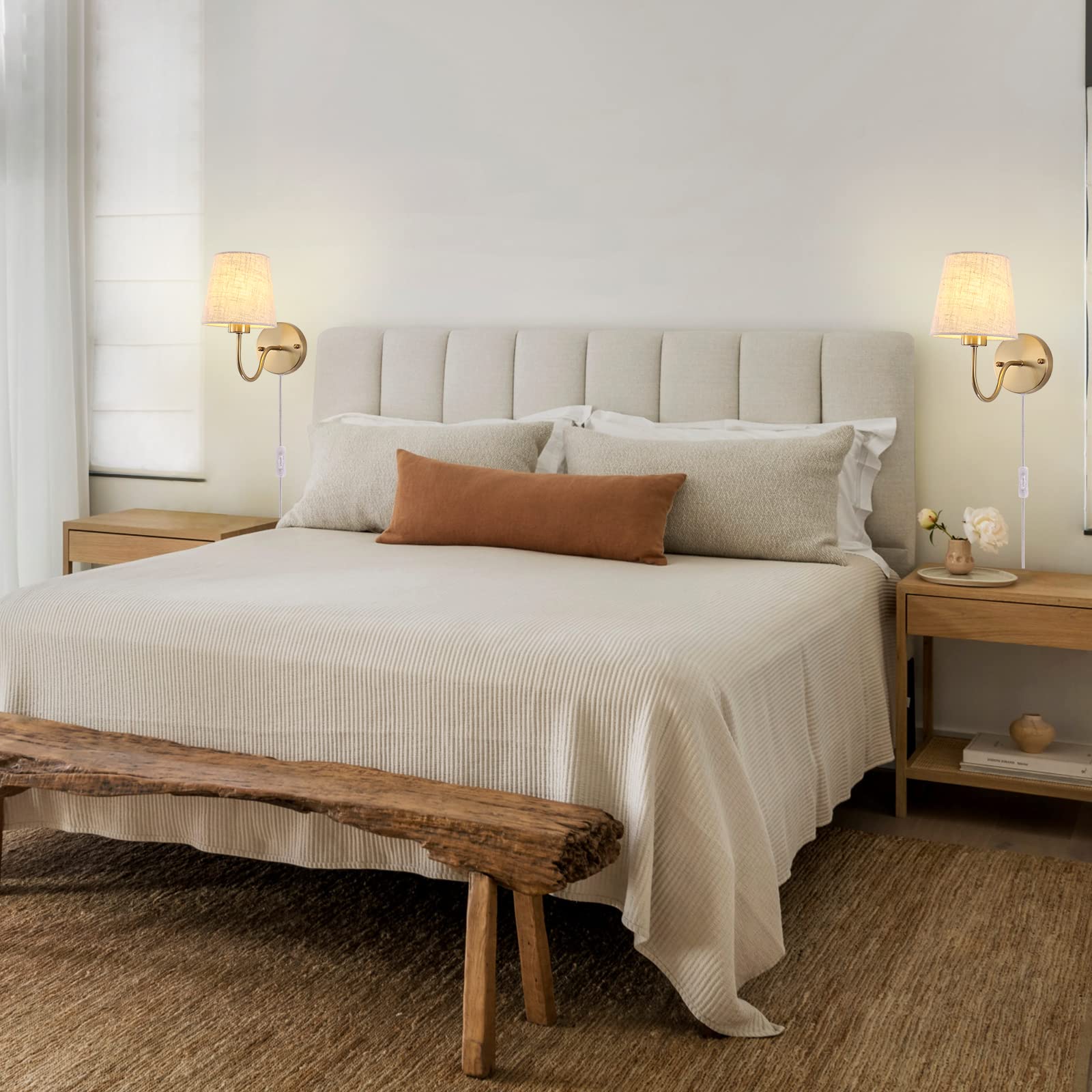 LASENCHOO plug-in cord offers flexible installation in living areas.