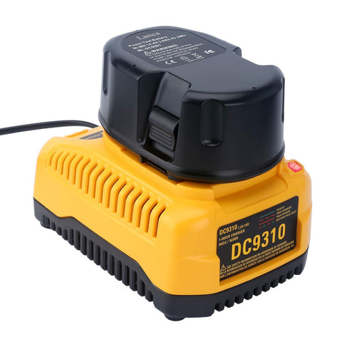 Lasica DC9310 fast charger DC output status indicator helps monitor charging progress.