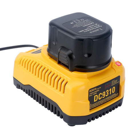 Lasica DC9310 fast charger packaging includes power adapter and user guide for easy setup.
