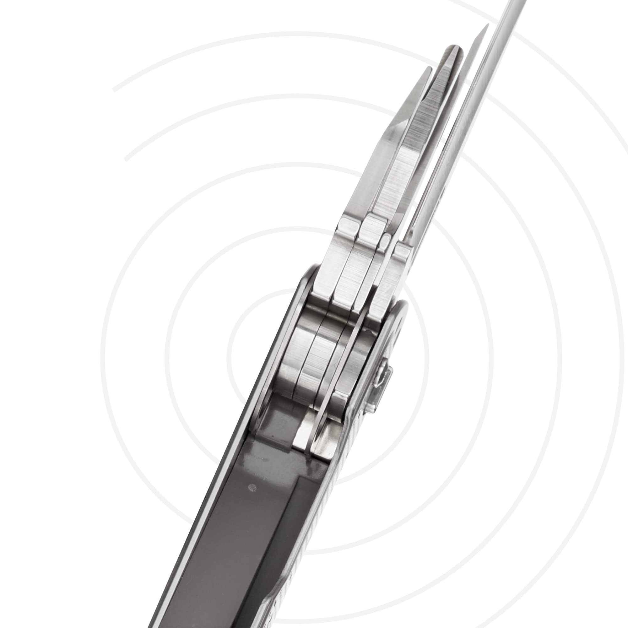 Leatherman Free T2 lightweight 3.3 oz design for daily carry