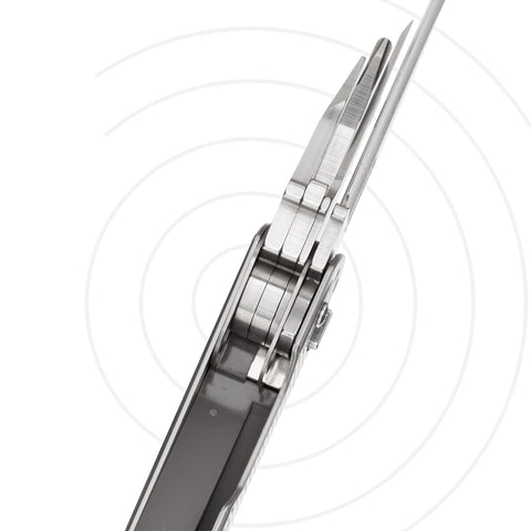 Leatherman Free T2 lightweight 3.3 oz design for daily carry