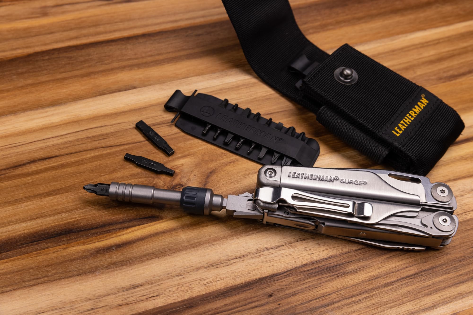 Leatherman Ratchet Driver securely holds bits during fast, accurate tightening.