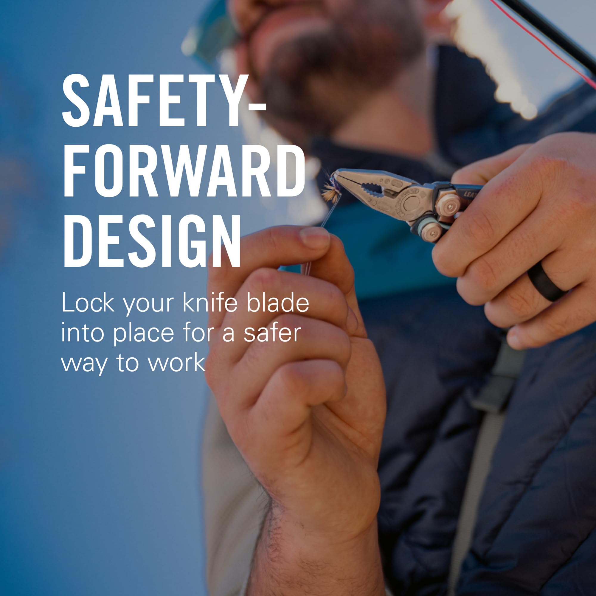 Leatherman Skeletool CX compact design fits easily in pocket.
