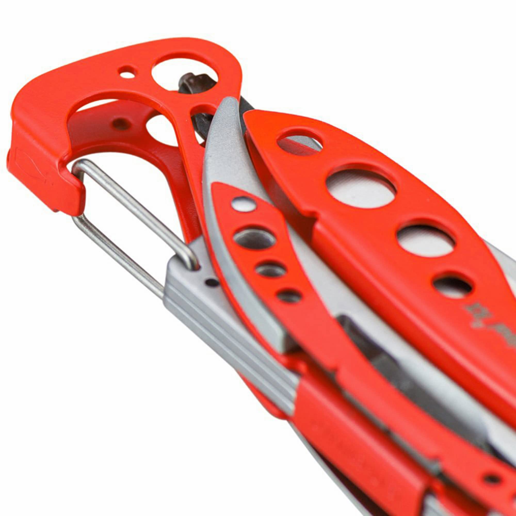 Leatherman Skeletool RX one-hand access for fast deployment