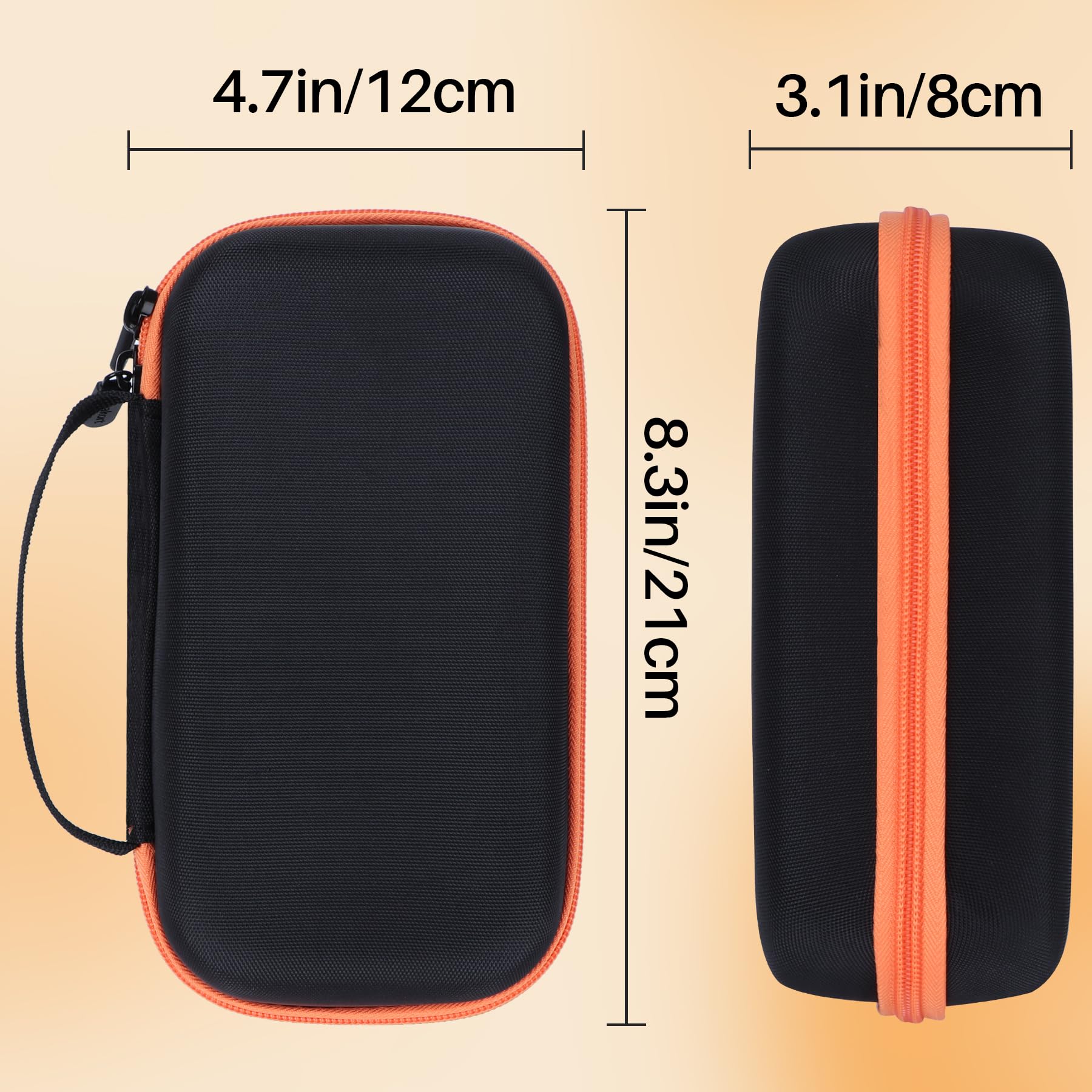 Lebakort Klein case slim design saves space in your bag.
