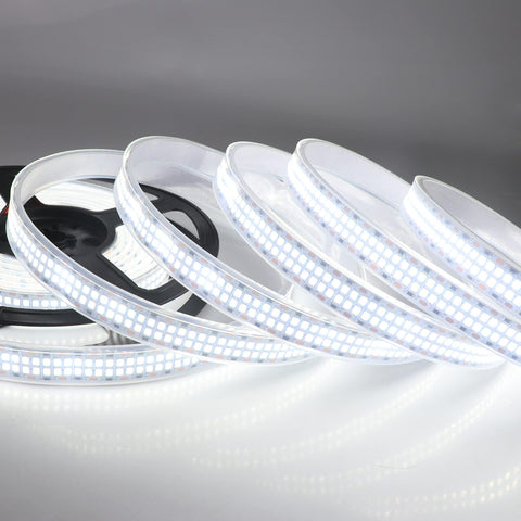 LEDENET IP67 waterproof outdoor strip lights withstand dust and splashes for outdoor use.